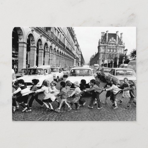 Tabliers de la rue de Rivoli 1978  Robert Doisneau Postcard