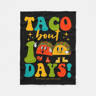 Taco Bout 100 Days Of School Students Teachers Hip Fleece Blanket
