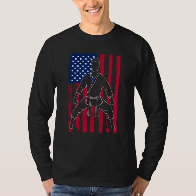 Taekwondo  American Flag Taekwondo  Patriotic T-Shirt (Front)