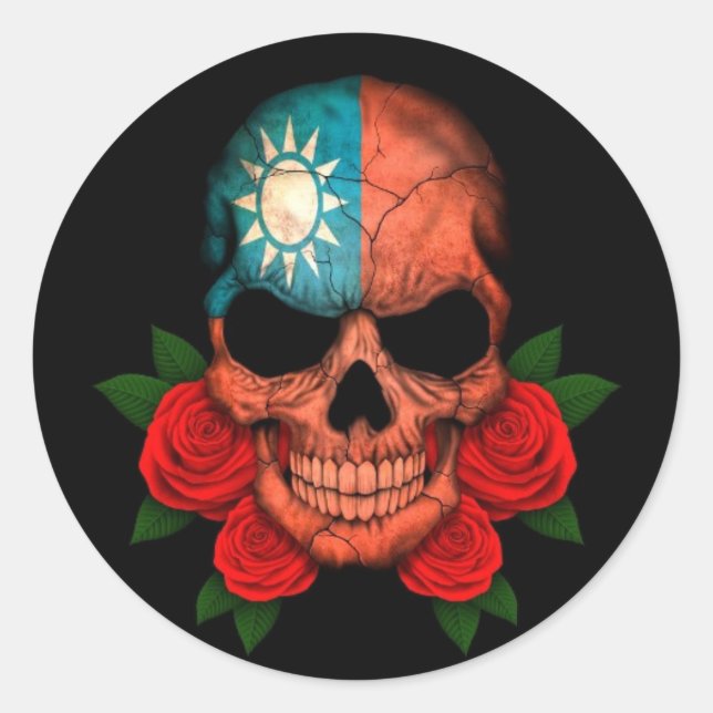 Taiwanese Flag Skull with Red Roses Classic Round Sticker (Front)