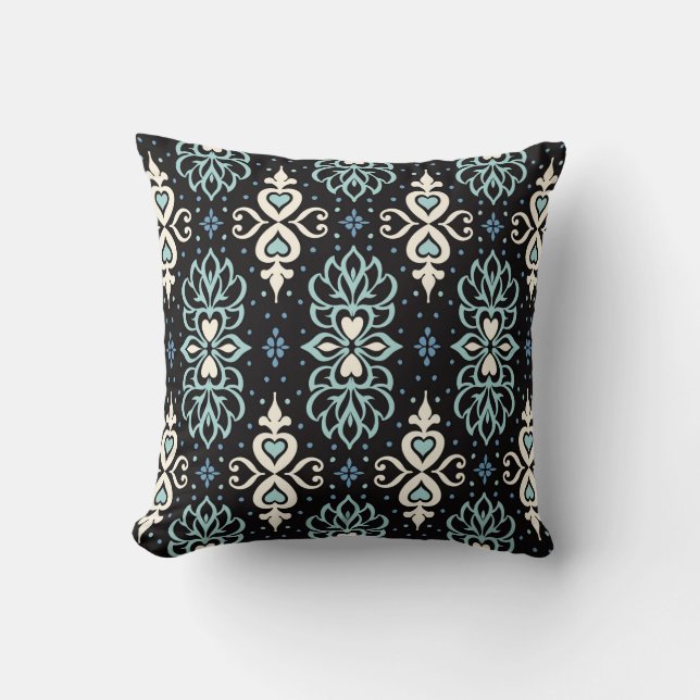 Talavera pattern. Azulejos portugal. Turkish ornam Throw Pillow (Front)