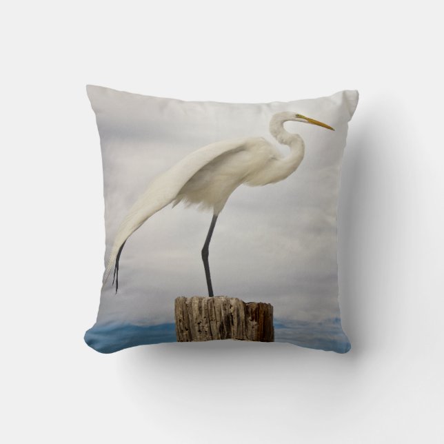 Talented Egret | Fort Myers Beach, Florida Throw Pillow (Front)