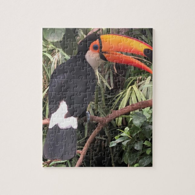 "Talkie talkie!" Tucan Jigsaw Puzzle (Vertical)