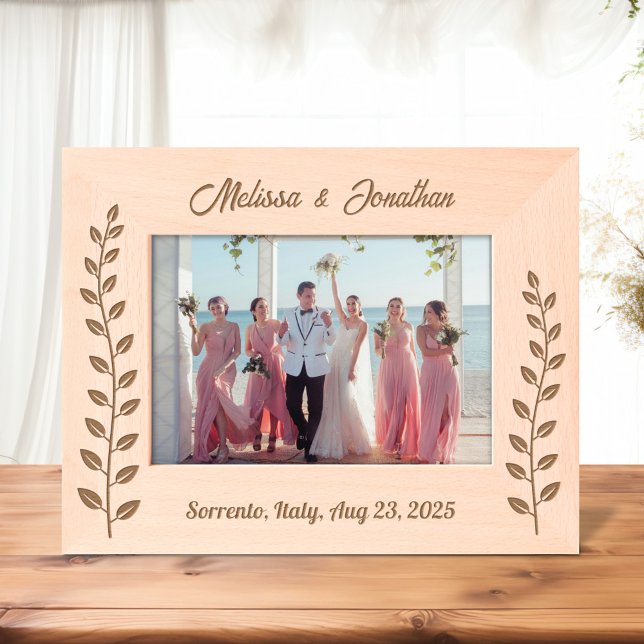 Tall Wreath Branch Couple Wedding Anniversary 7x5 Engraved Frames (Creator Uploaded)