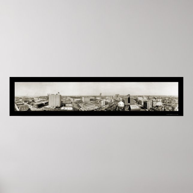Tampa, Florida Skyline Photo 1921 Poster (Front)
