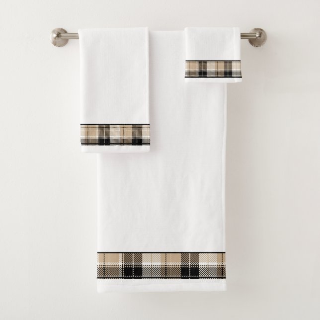 Tan and black plaid bath towel set (Insitu)