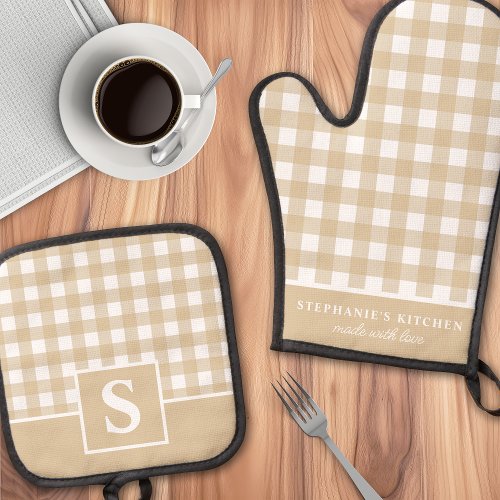 Tan And White Gingham Plaid Checkered Monogrammed Oven Mitt &Amp;Amp; Pot Holder Set