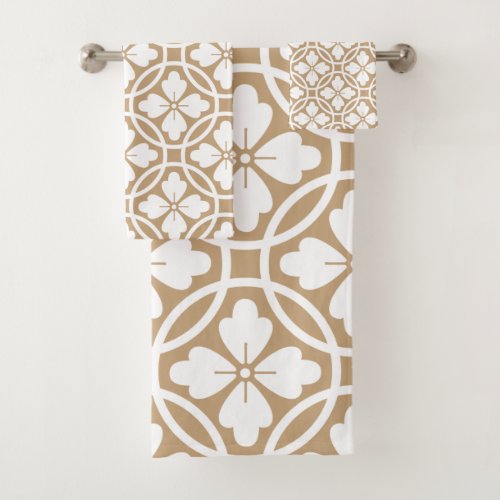 Tan  White Pattern  Bath Towel Set