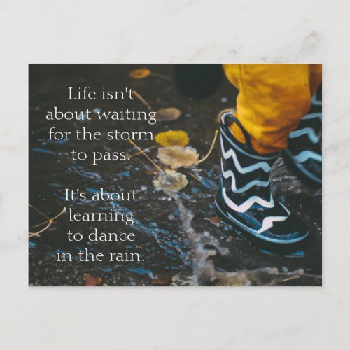 Tanz im Regen Postcard