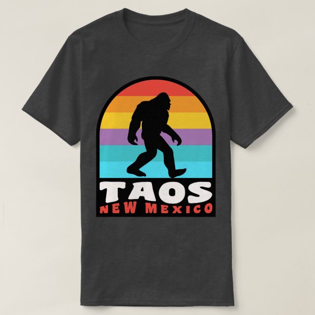 Taos New Mexico Retro Sunset T-Shirt (Design Front)