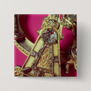 Tara Brooch Pinback Button