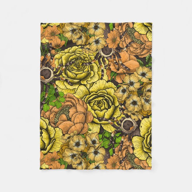 Tarantula garden 1 fleece blanket (Front)