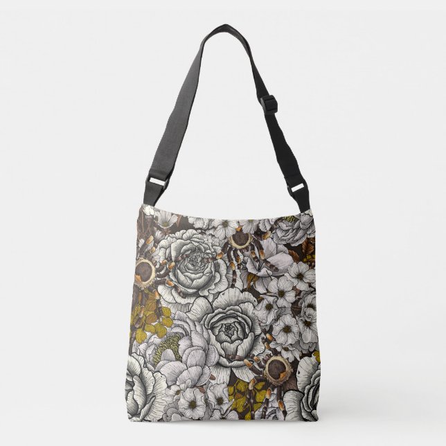 Tarantula garden 2 crossbody bag (Front)