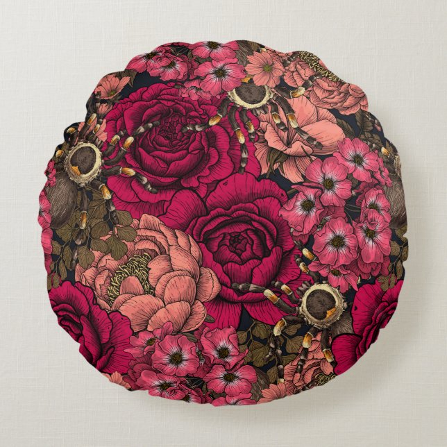 Tarantula garden 4 round pillow (Front)