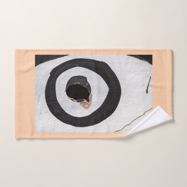 target tears up hand towel  (Hand Towel)