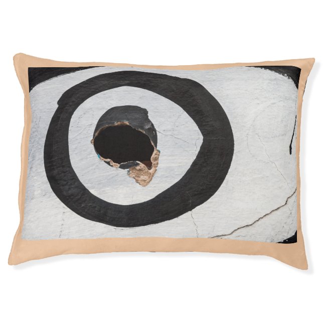 target tears up pet bed (Front)