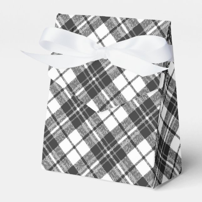Tartan pattern holidays Christmas black white Favor Boxes (Front Side)