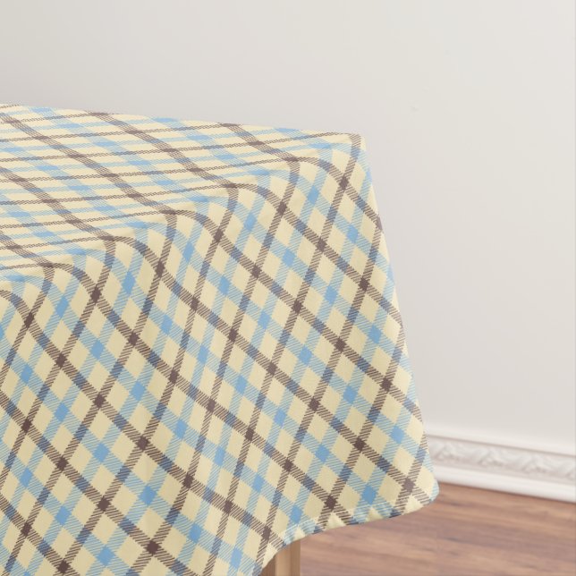 Tartan plaid diagonal pattern tablecloth (In Situ)