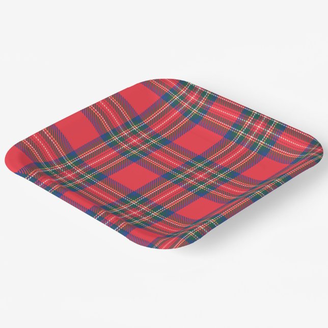 Tartan Plaid Red Christmas Holiday Festive Fun Paper Plates (Angled)