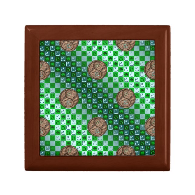 Taurus & Earth Snake Gift Box (Front)