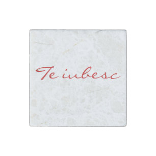 Te iubesc in white and red stone magnet