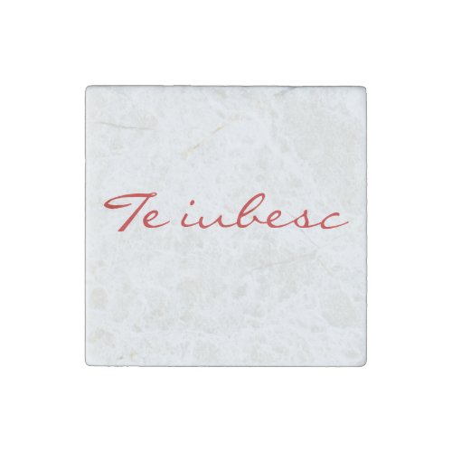 Te iubesc in white and red stone magnet
