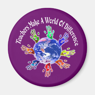 Teachers Make a World Magnets