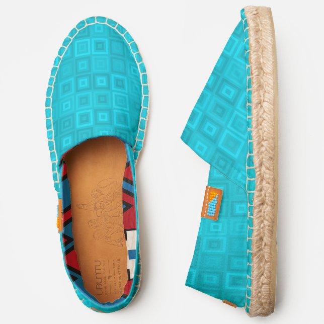Teal blue-green concentric squares pattern espadrilles (Side)