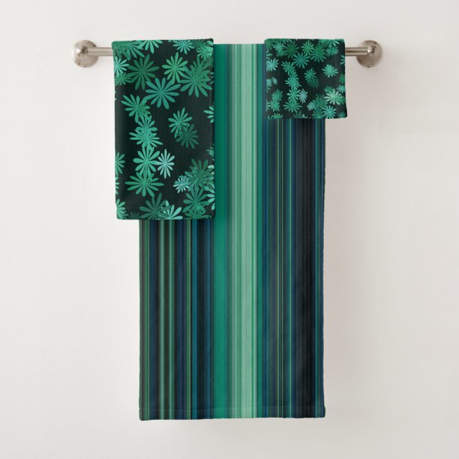 Teal Daisies Bath Towel Set (Insitu)