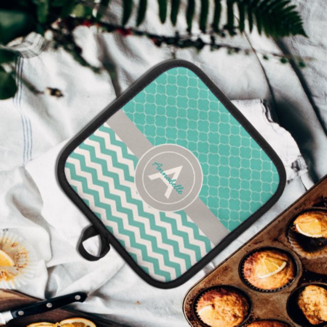 Teal Gray Chevron Quatrefoil Pot Holder (Creator Uploaded)