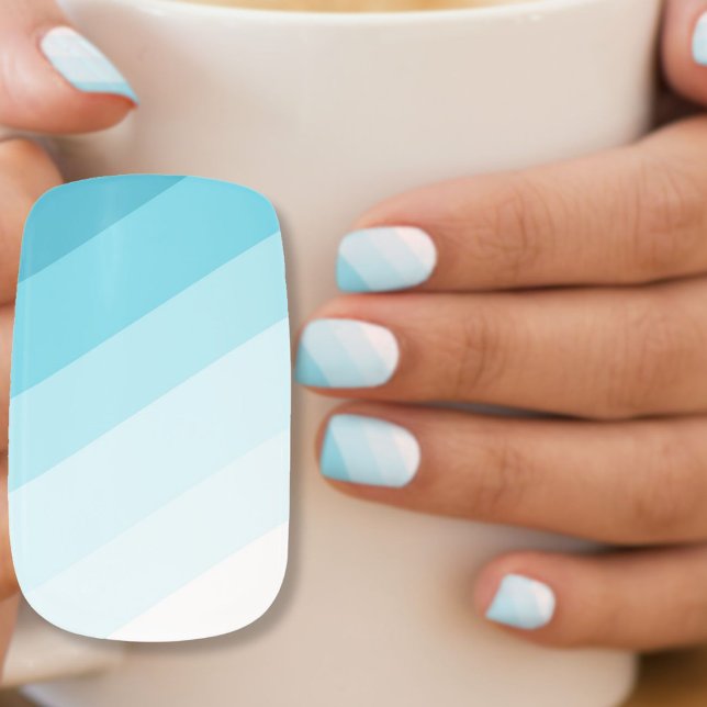 Teal Minx Nail Art (Creator Uploaded)