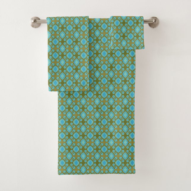 Teal & Olive Retro Diamond Towel Set (Insitu)