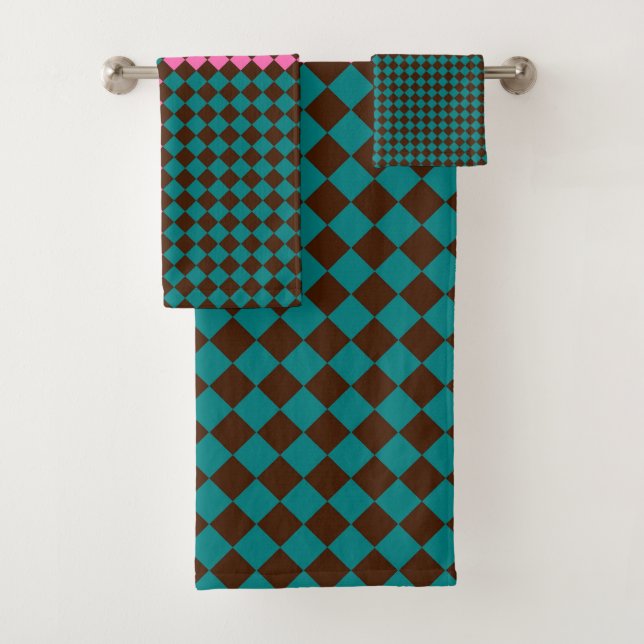 Teal Pink Brown Checker Diamond Pattern Bath Towel Set (Insitu)