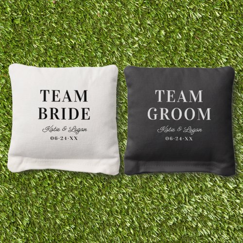 Team Bride Team Groom Black and White Wedding Cornhole Bags