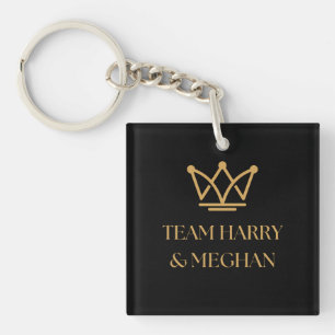 TEAM HARRY & MEGHAN WITH GOLD CROWN KEYCHAIN