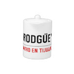 BRODGÜEY  Teapots