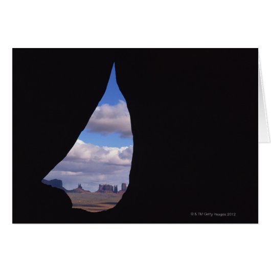 Teardrop Arch in Monument Valley , Utah Cards (Front Horizontal)