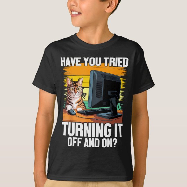 Tech Suprt Humor I Cat Engineer Computer It Guy  T-Shirt (Front)