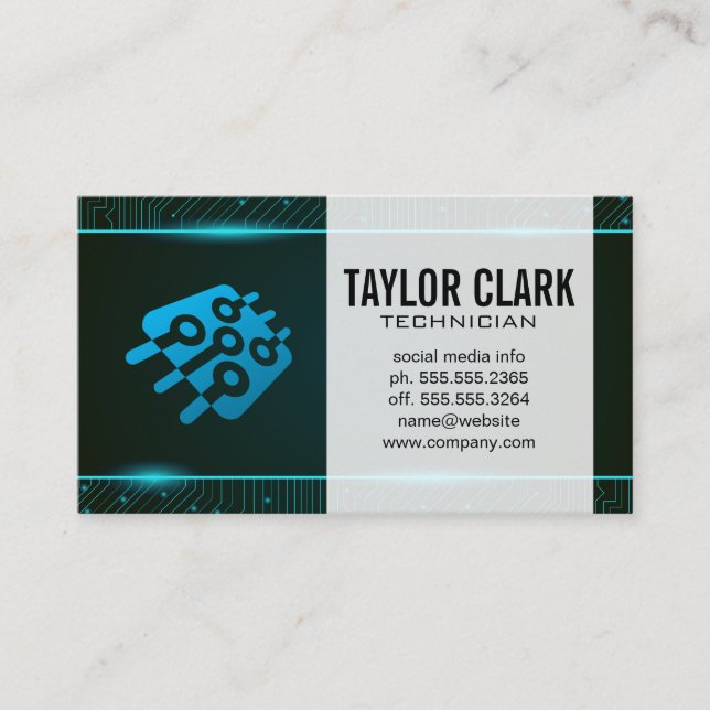 Technician | Microchip Business Card (Front)