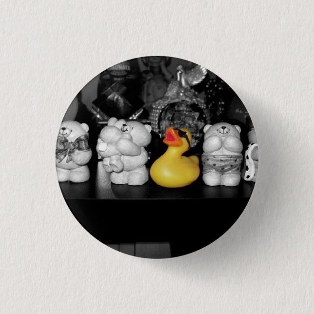 'Teddy bear picnic' Rubber Duck Button (small) (Front)