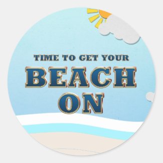 TEE Beach On Classic Round Sticker