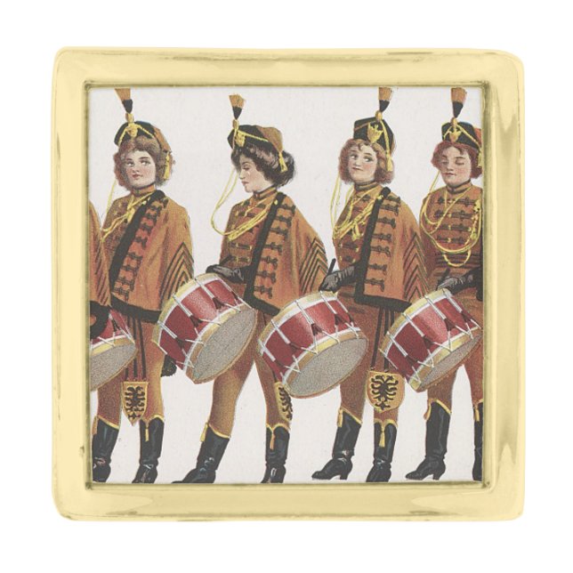 TEE Marching Band Fan Gold Finish Lapel Pin (Front)