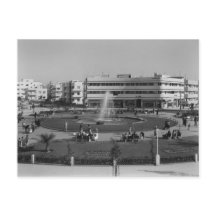 Tel Aviv's Dizengoff Circle in the 1930's