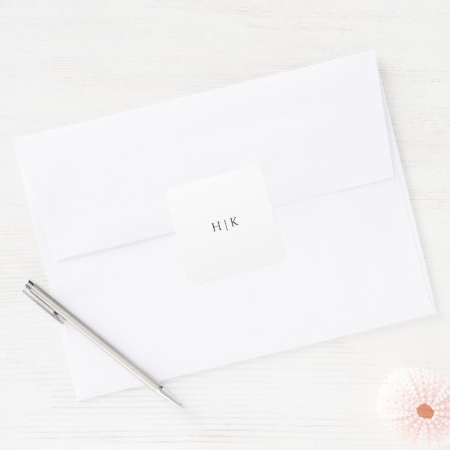Template Monogram Round Sticker (Envelope)