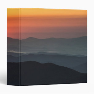 Tennant Mt, Graveyard Fields area, sunrise Binder