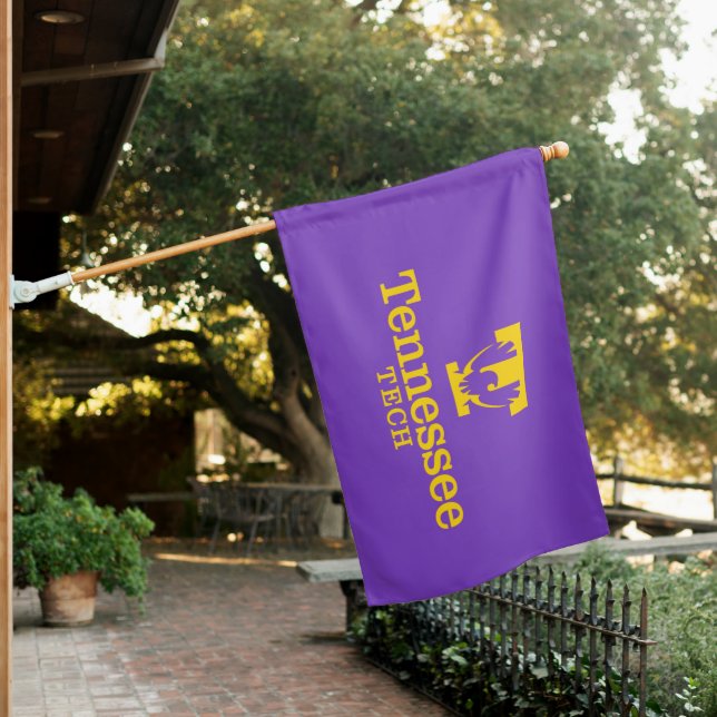 Tennessee Tech House Flag (In SItu)