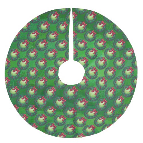 Tennis Ball Christmas Wreath Pattern on Green Brushed Polyester Tree Skirt