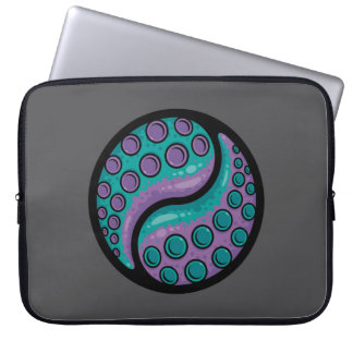 Tentacle Yin Yang Laptop Sleeve