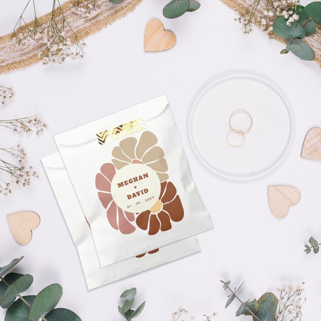 Terracotta Retro Groovy Boho Chic Floral Wedding Favor Bag (Terracotta Retro Groovy Boho Chic Floral Wedding Favor Bag)