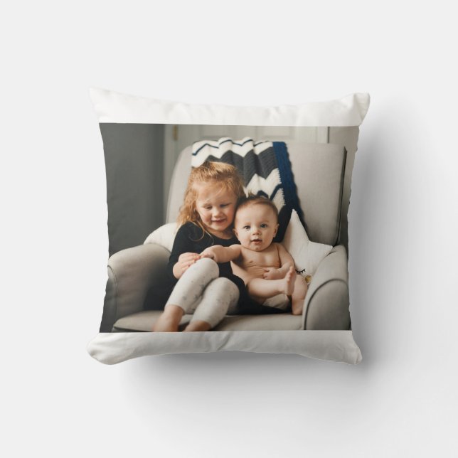 test throw pillow (Front)